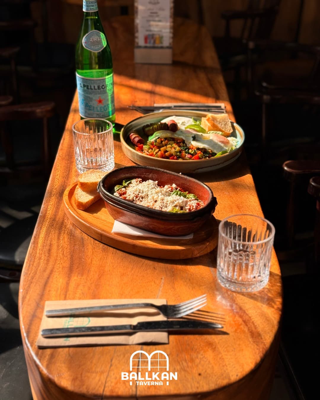 Ballkan Taverna Interior